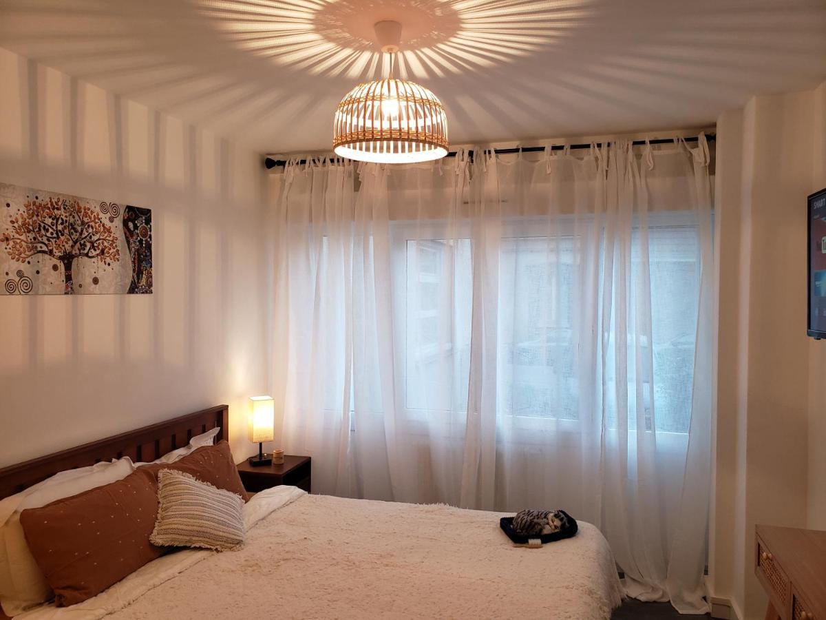 Maison Du Bonheur 2 A Troyes Logement Entier Avec Parking Ngoại thất bức ảnh