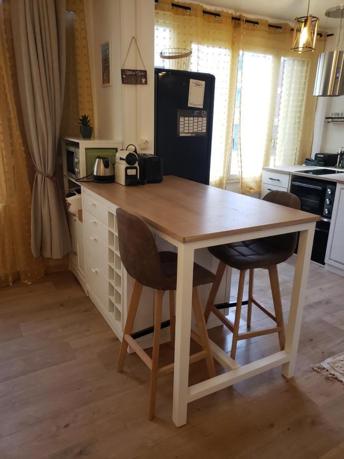 Maison Du Bonheur 2 A Troyes Logement Entier Avec Parking Ngoại thất bức ảnh